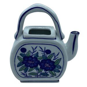Vintage Chinese Porcelain Cobalt Floral Blue‎ White Teapot